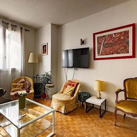 Spacieux Avec Parking Prive Apartment