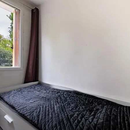 Apartment Spacieux Avec Parking Prive *