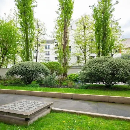 Spacieux Avec Parking Prive *
